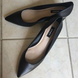 DKNY heels